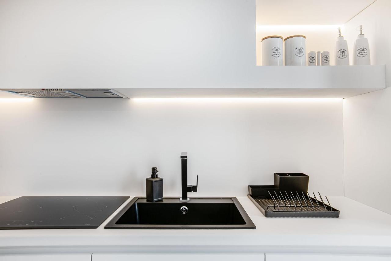 Ns Place Modern Apartment Acropolis View 아테네 외부 사진